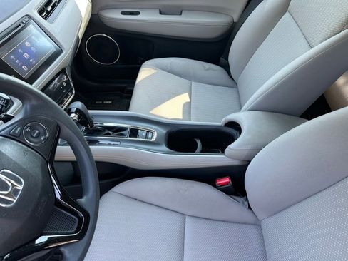 Used 2016 Honda HR-V EX image 19