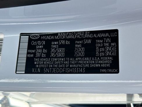 Used 2025 Hyundai Santa Cruz Limited AWD/4WD image 30