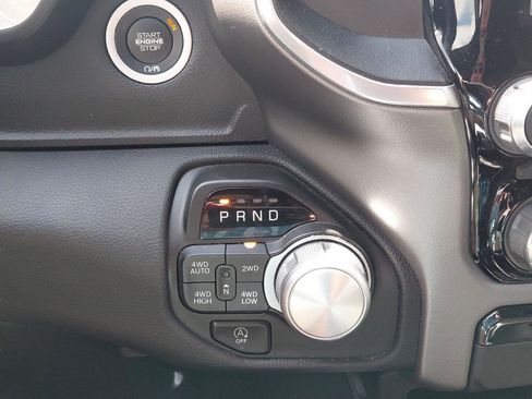 Used 2020 RAM 1500 Laramie AWD/4WD image 35