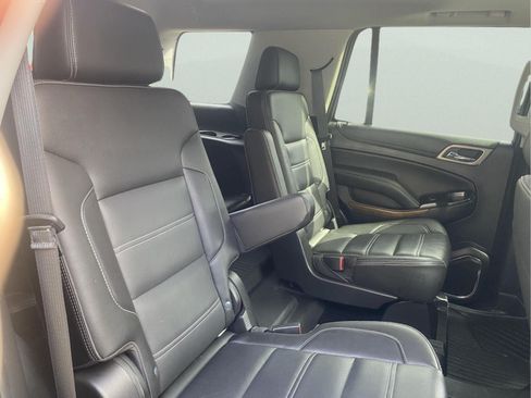 Used 2020 GMC Yukon Denali w/ Denali Premium Package AWD/4WD image 37