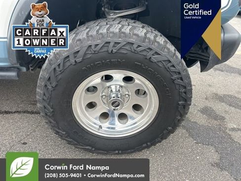 Used 2023 Ford Bronco Badlands image 7