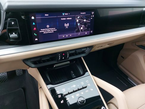 New 2026 Porsche Cayenne E-Hybrid image 22