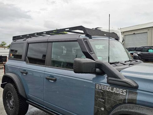 Used 2024 Ford Bronco Everglades AWD/4WD image 43