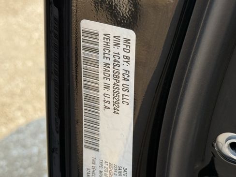 New 2025 Jeep Wagoneer L Series II image 29