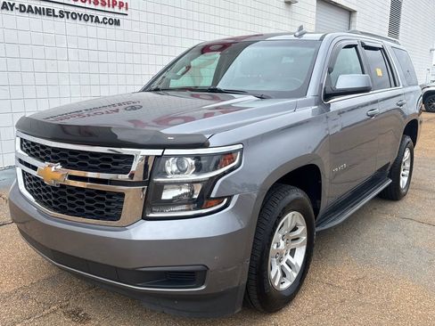 Used 2019 Chevrolet Tahoe LT image 1
