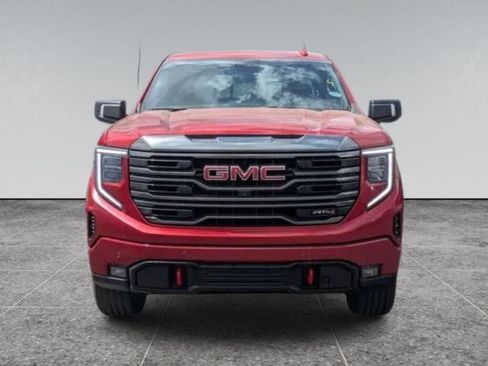 Used 2023 GMC Sierra 1500 AT4 w/ AT4 Preferred Package AWD/4WD image 2