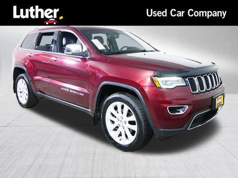 Used 2017 Jeep Grand Cherokee Limited w/ Luxury Group II AWD/4WD image 1