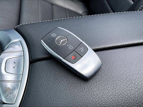 Used 2022 Mercedes-Benz C 300 Cabriolet image 32