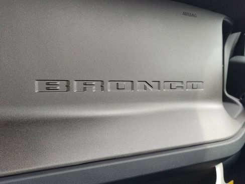 New 2026 Ford Bronco 2-Door AWD/4WD image 29