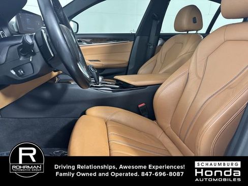 Used 2019 BMW 540i xDrive w/ Convenience Package image 4