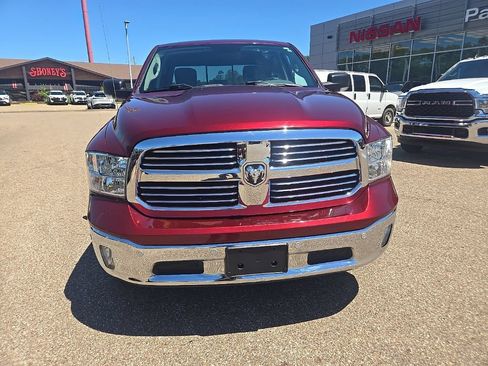 Used 2019 RAM 1500 Big Horn AWD/4WD image 2
