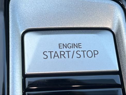 New 2026 Volkswagen Atlas SEL Premium R-Line image 17