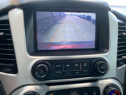 Used 2020 GMC Yukon XL SLT AWD/4WD image 37