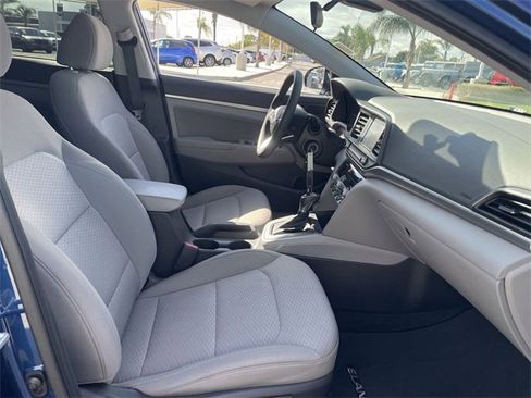 Used 2020 Hyundai Elantra SEL w/ Cargo Package (C1) image 25