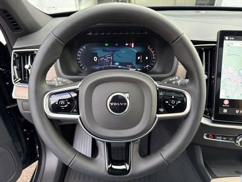 New 2026 Volvo XC90 B5 Plus w/ Protection Package image 7