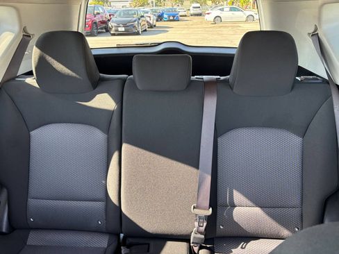 Used 2025 Kia Soul LX w/ LX Technology Package FWD image 39