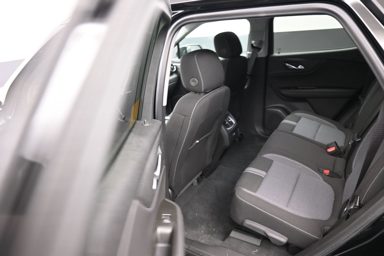 Used 2026 Chevrolet Blazer LT FWD image 17