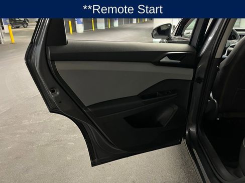 Used 2023 Volkswagen Taos SEL image 19