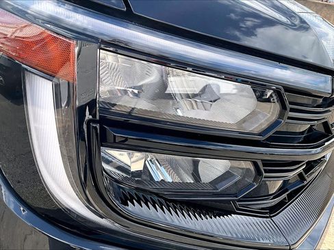 Used 2025 Ford Expedition Max Platinum w/ Stealth Performance Package image 31