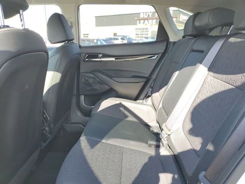 Used 2026 Kia Seltos S image 11