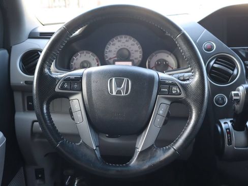 Used 2012 Honda Pilot Touring image 18