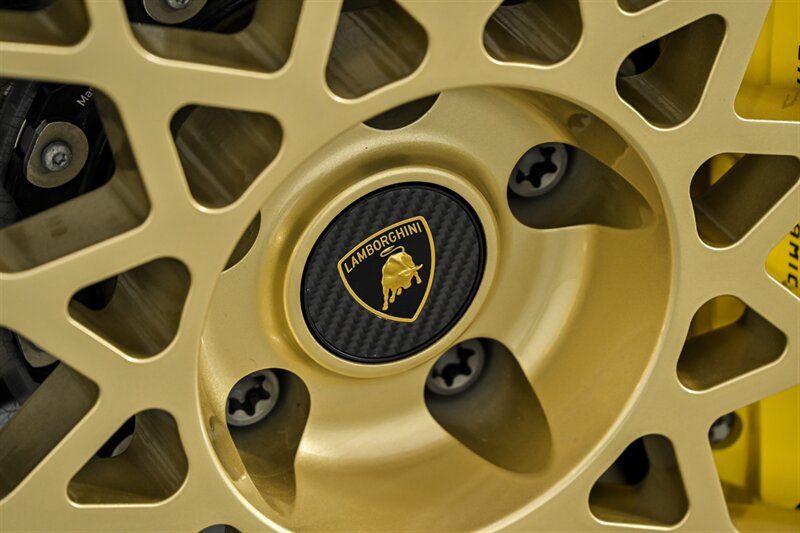 Used 2024 Lamborghini Revuelto AWD/4WD image 49