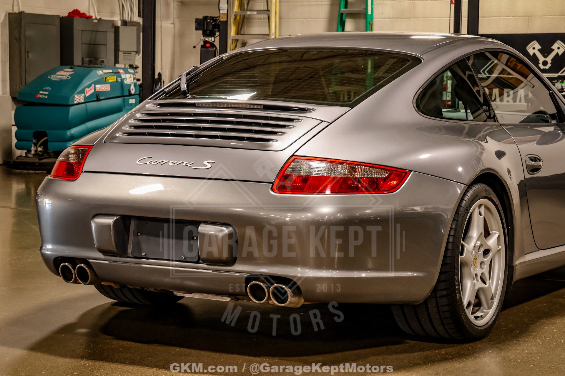 Used 2005 Porsche 911 Carrera S RWD image 49