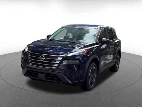 Used 2025 Nissan Rogue SV FWD image 7