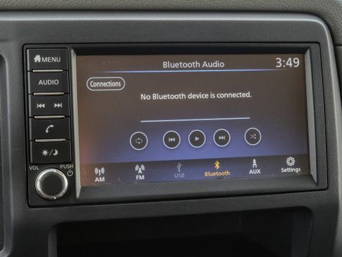 Used 2020 Nissan NV 3500 S image 25