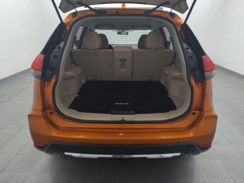 Used 2017 Nissan Rogue S image 29