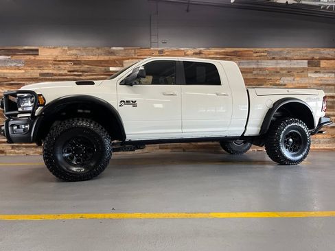 Used 2021 RAM 2500 Limited AWD/4WD image 61