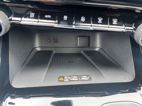 New 2026 Chevrolet Traverse LT w/ Driver Confidence Package image 23