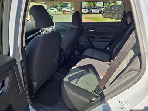 New 2026 Nissan Rogue SV FWD image 9