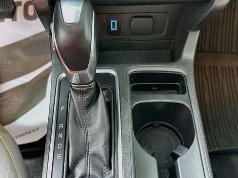 Used 2018 Ford Escape SEL w/ Ford Safe & Smart Package FWD image 17