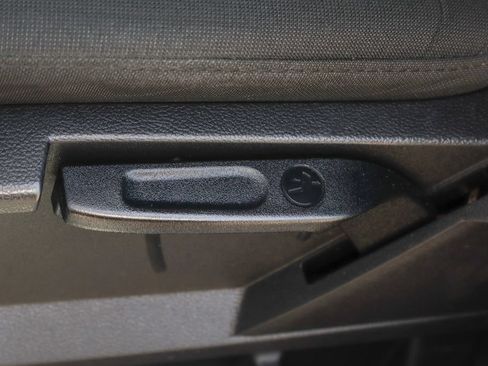 Used 2022 Ford Transit Connect XL FWD image 20