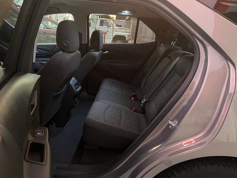 Used 2018 Chevrolet Equinox LT image 7