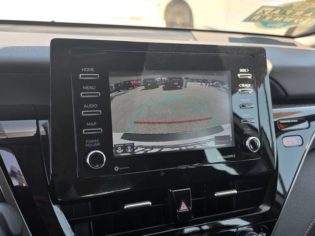 Used 2022 Toyota Camry SE FWD image 19