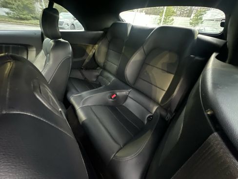 Used 2015 Ford Mustang Premium image 19