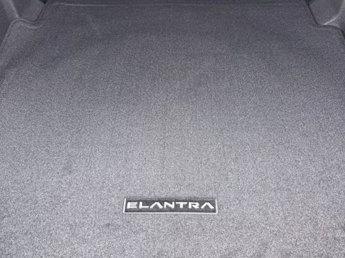 Used 2026 Hyundai Elantra Limited FWD image 14