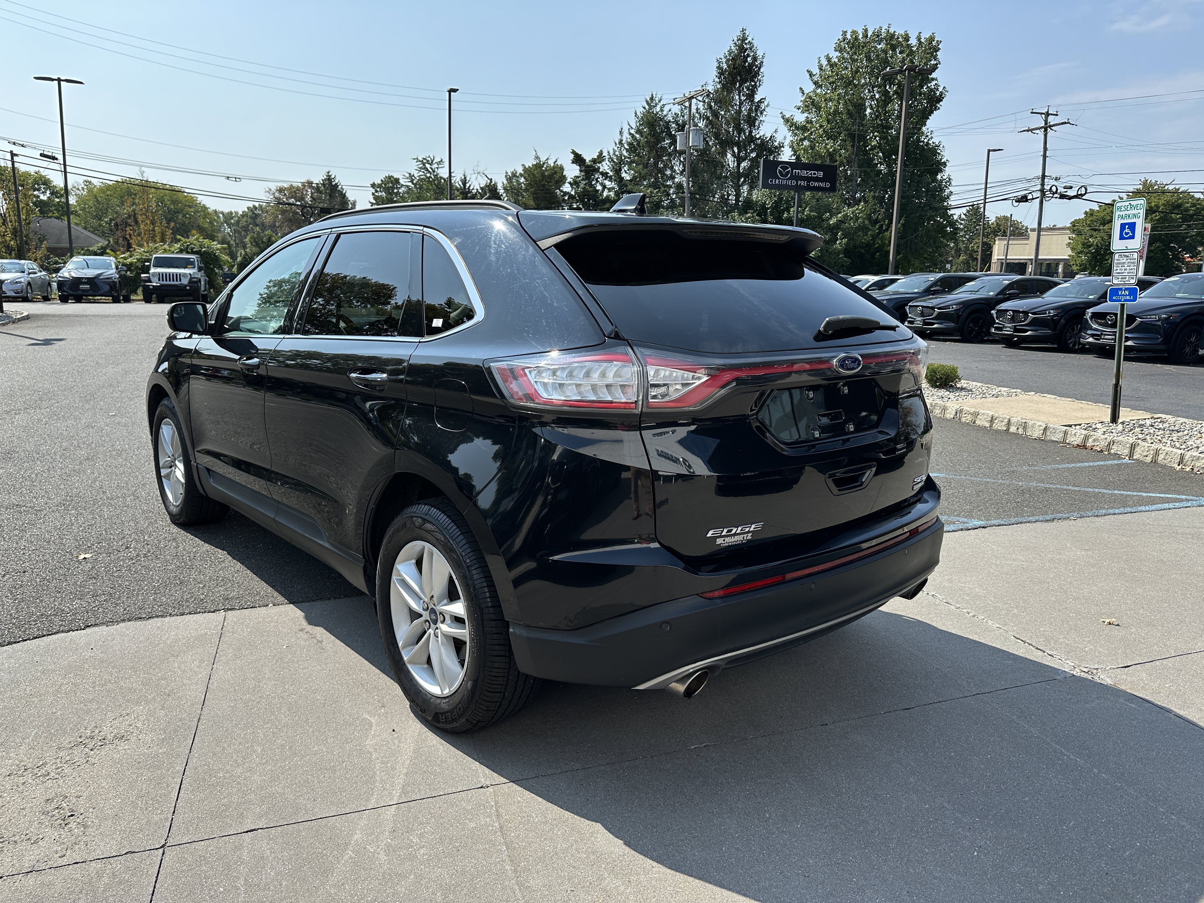 Used 2018 Ford Edge SEL w/ Equipment Group 201A AWD/4WD image 5