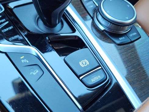 Used 2020 BMW X4 xDrive30i w/ Convenience Package image 27