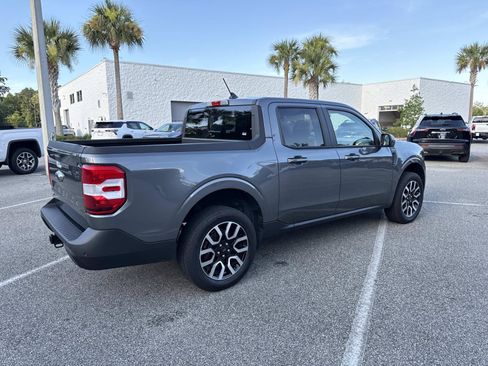 Used 2022 Ford Maverick Lariat w/ Lariat Luxury Package FWD image 3