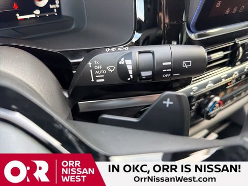 New 2026 Nissan Pathfinder Platinum image 29