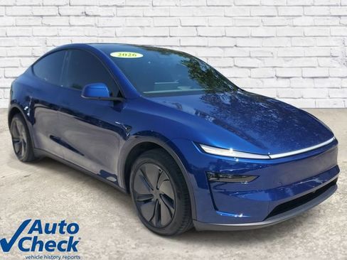 Used 2026 Tesla Model Y 2WD image 5