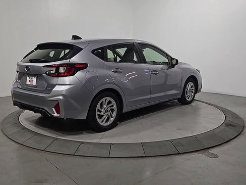 Used 2024 Subaru Impreza 2.0i image 5