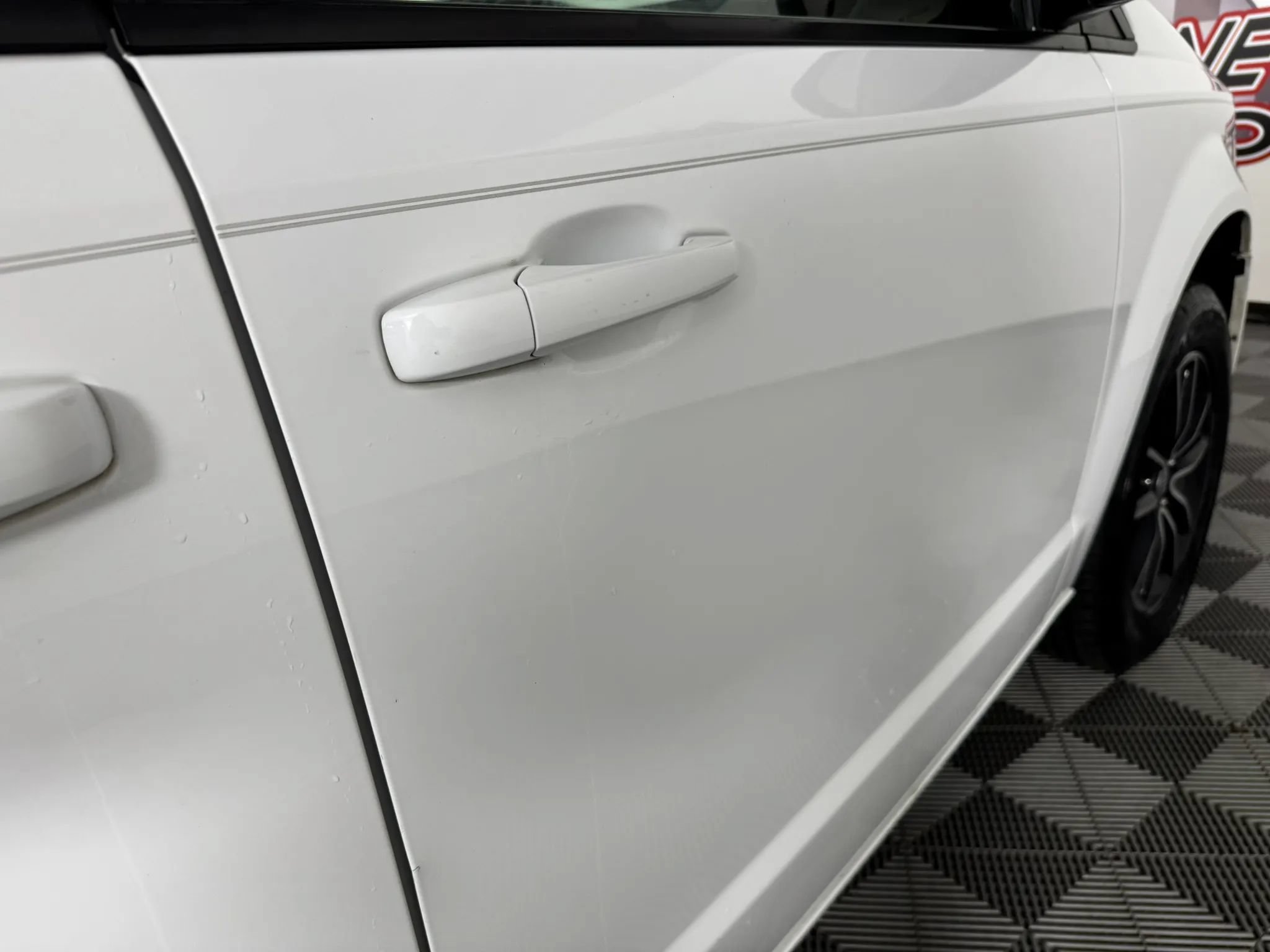 Used 2018 Dodge Grand Caravan GT FWD image 26