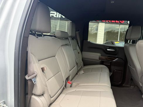 Used 2019 GMC Sierra 1500 SLT AWD/4WD image 10
