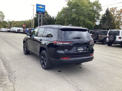 New 2025 Jeep Grand Cherokee L Altitude AWD/4WD image 5