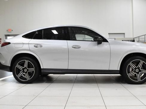 Used 2024 Mercedes-Benz GLC 300 4MATIC image 6