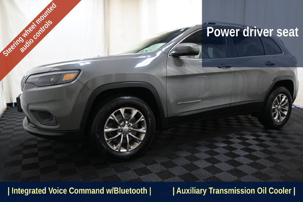 Used 2019 Jeep Cherokee Latitude Plus w/ Cold Weather Group AWD/4WD image 5